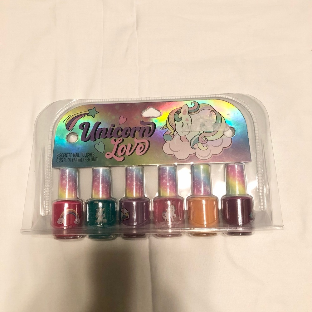 Girls clothes bundle - Picture 6 of 8